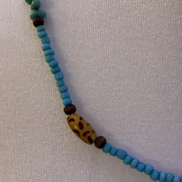 Silver Turquoise Necklace Set plus a Beaded Necklace earring set turquoise blue - Picture 15 of 15